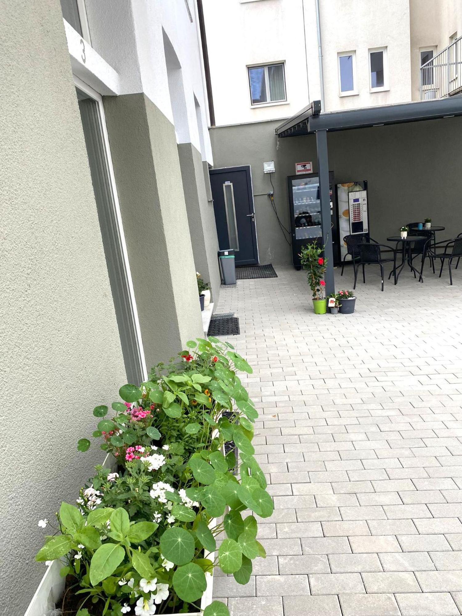 Hostel Linzer City Eksteriør billede